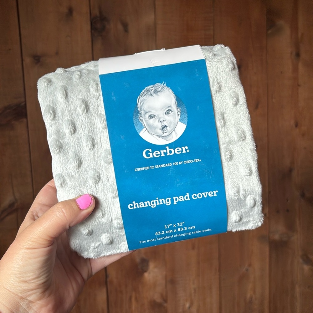 NWT / 17” By 32” / Gerber Change Pad Cover